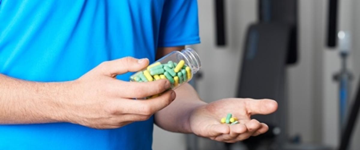 image of teens taking steroids in the gym