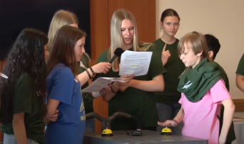 Fairfield High School student conducts summit (Photo credit: YouTube/WCPO 9)