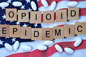opioidepidemic_americanflag_article