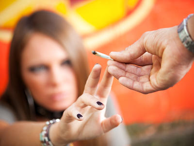 why do teens do drugs